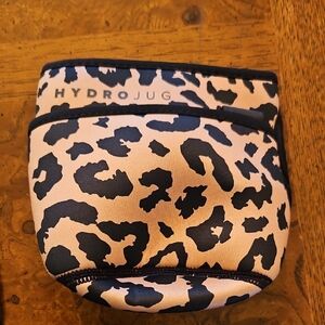 HydroJug Leopard Print Bag